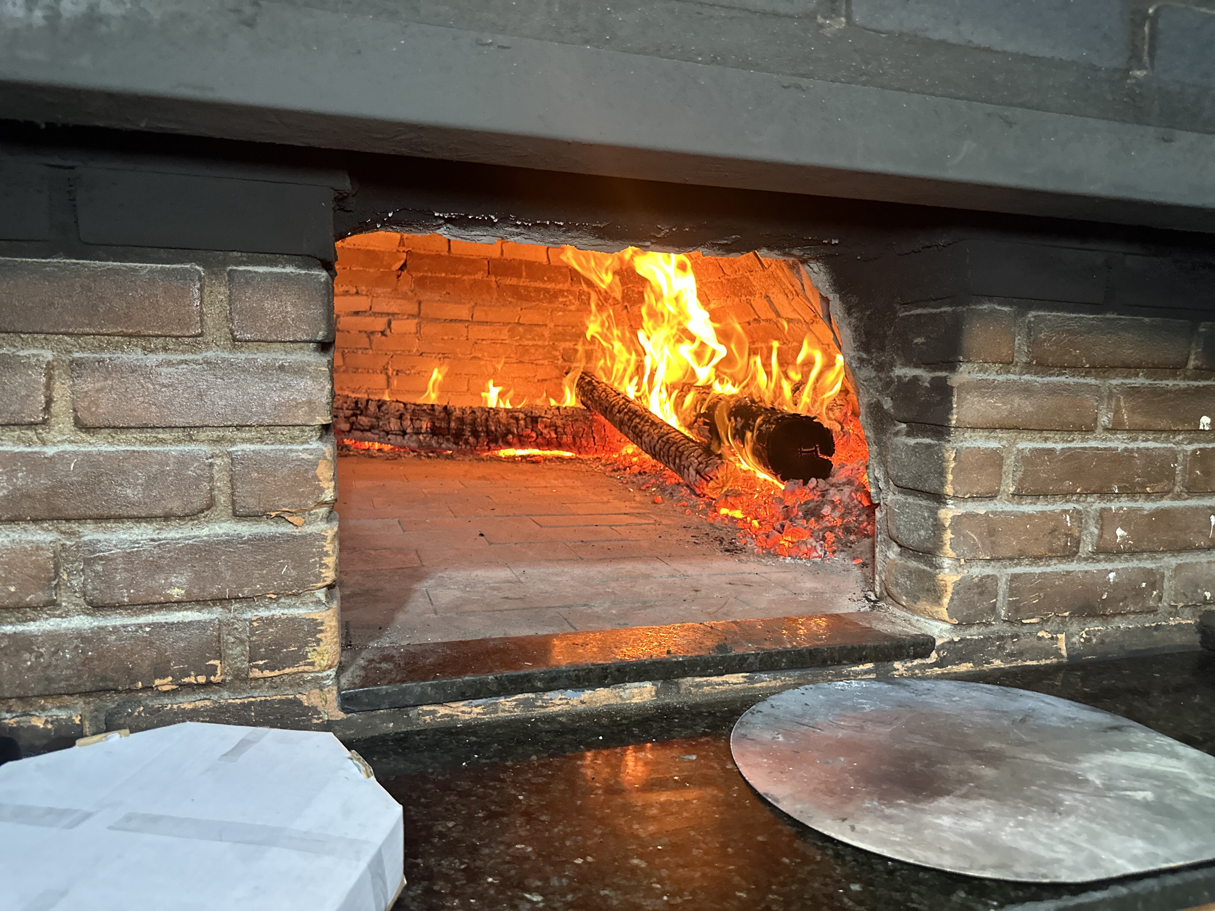 Forno a lenha da Là no Viní